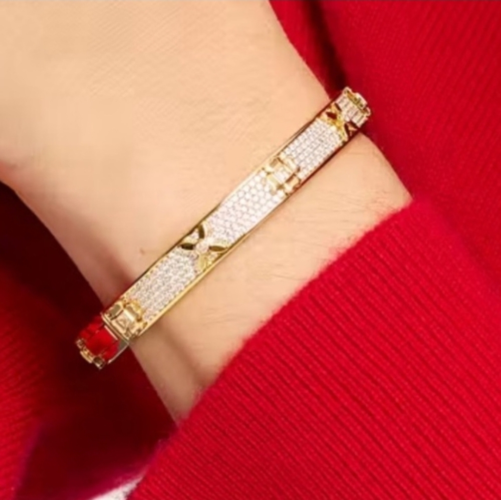 💛🔹️Kate Spade🔹️ Heritage Bloom Hinged Bangle Gold [$148] - Picture 2 of 7